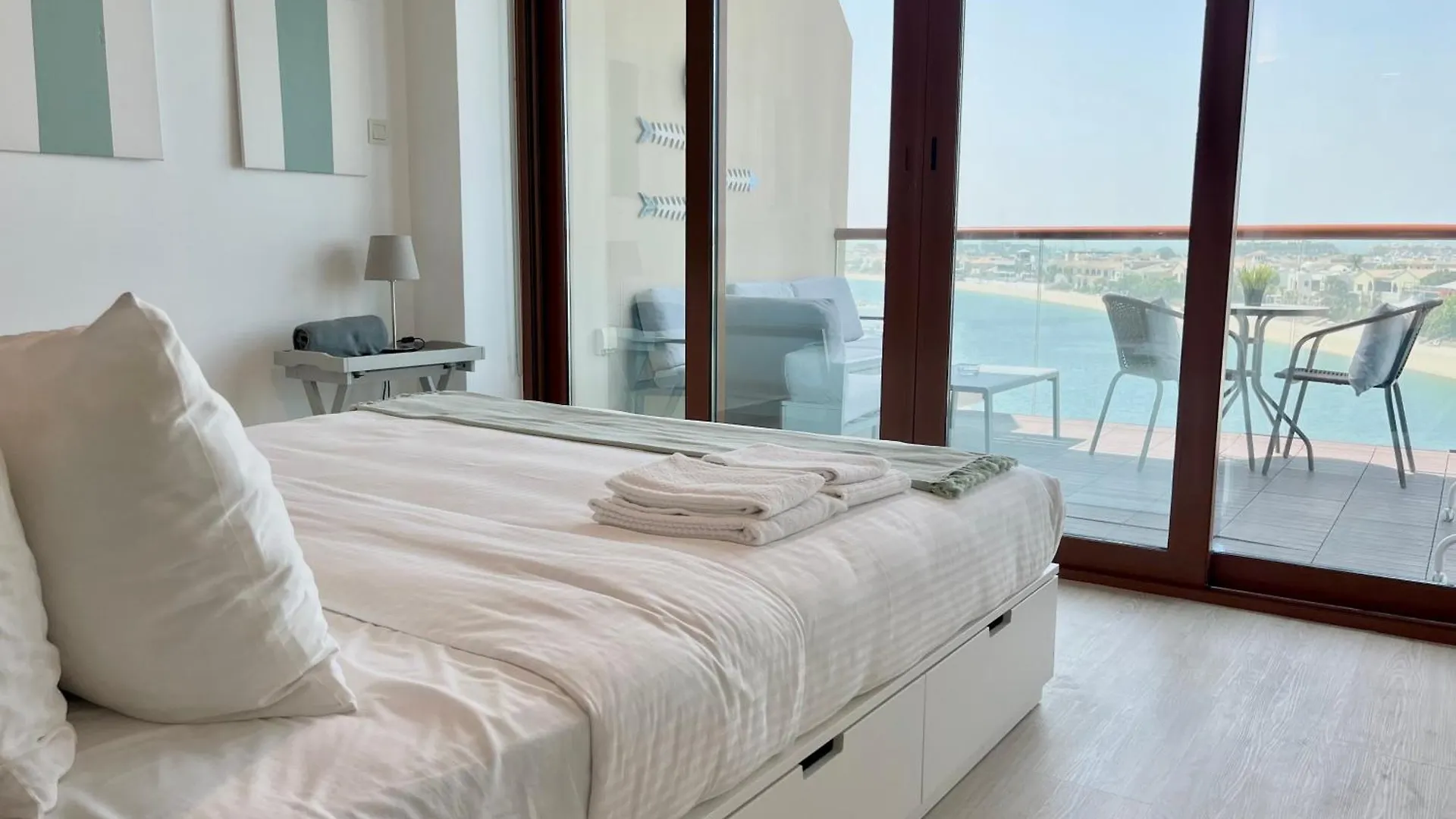 Palm Jumeirah Upgraded & Cozy Boutique Apartment Dubai United Arab Emirates