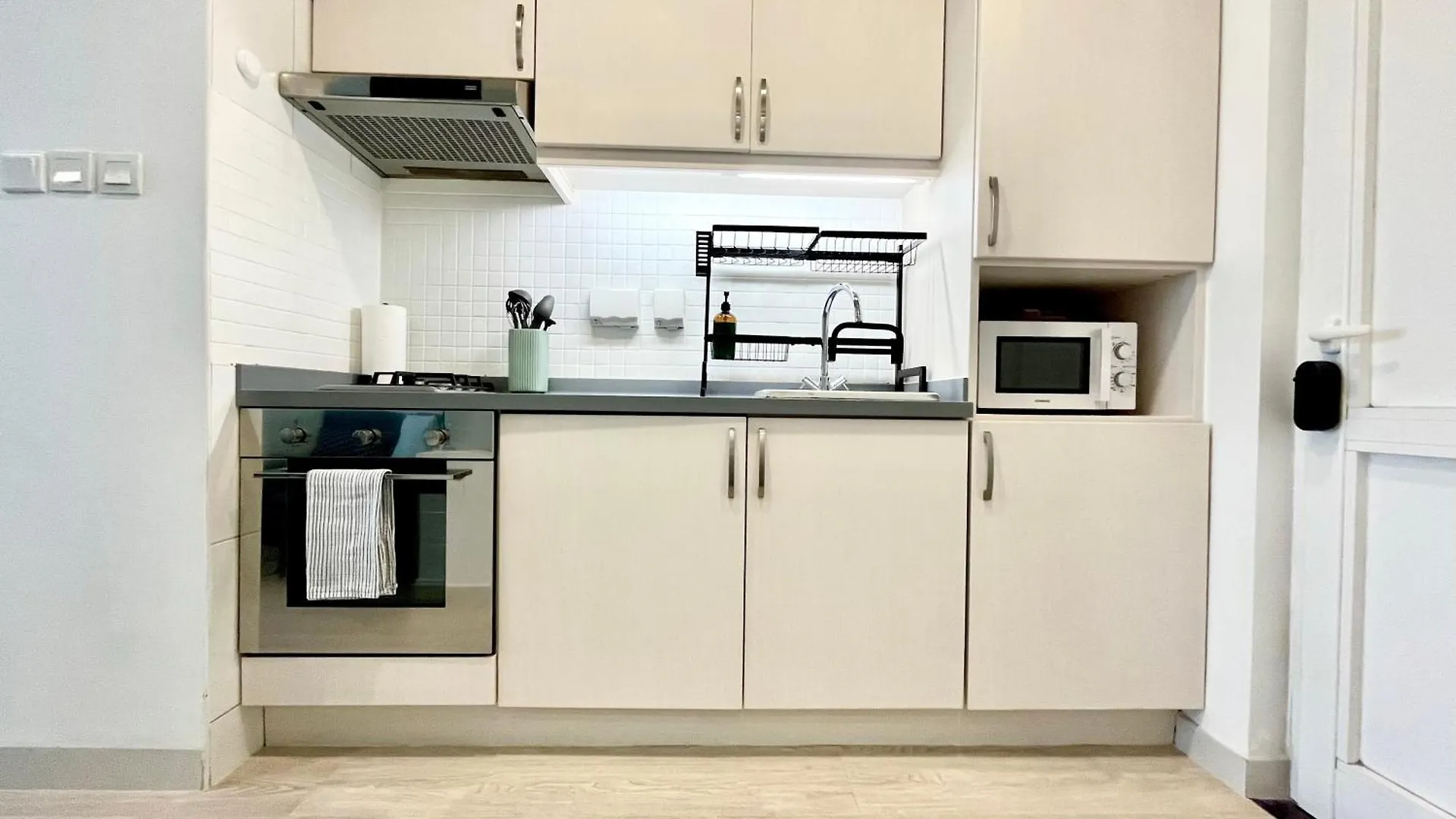 Palm Jumeirah Upgraded & Cozy Boutique Apartment Dubai